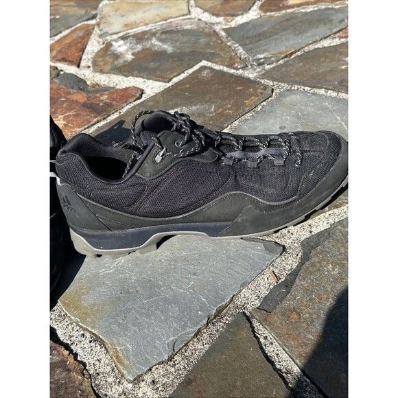 Adidas size 14  Sahale X Night Grey Black Mens Lifestyle Outdoor Sneakers FZ2328 - Picture 5 of 12